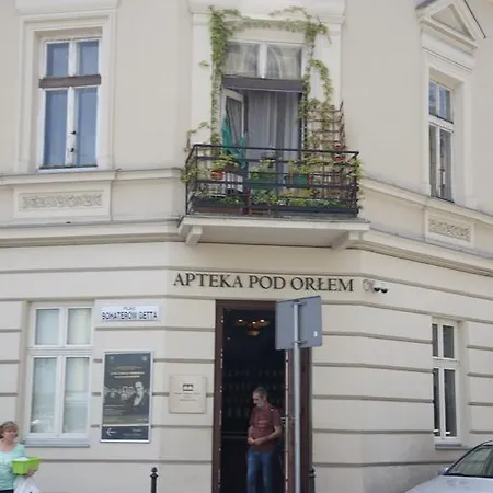 - Solna & 크라쿠프