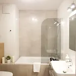 아파트 - Solna &