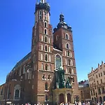 아파트 - Solna & *