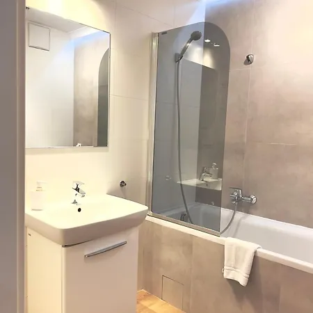 Apartman - Solna & Krakkó