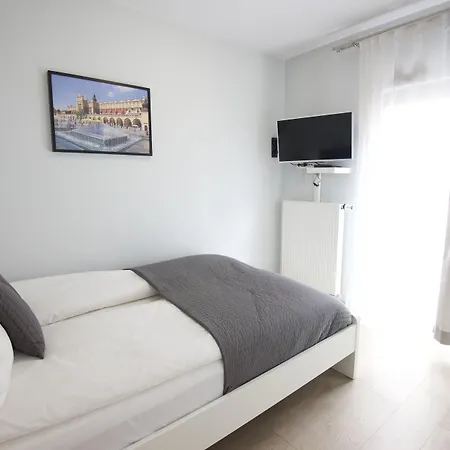 - Solna & Apartmán *