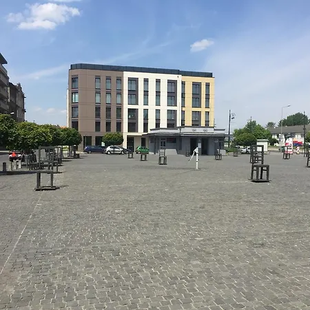 - Solna & Kraków