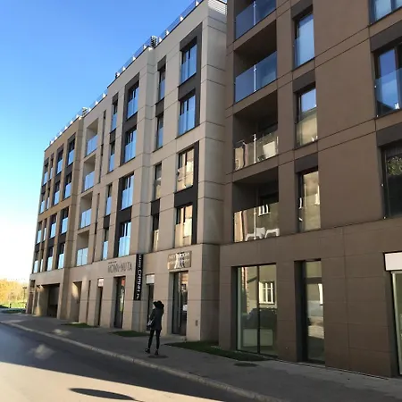 - Solna & Апартаменты Краков